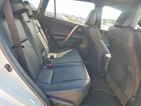 2016 TOYOTA RAV4 SE (S Grade)