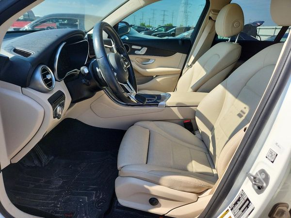 2021 MERCEDES-BENZ GLC GLC300