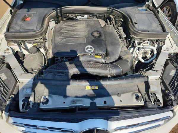 2021 MERCEDES-BENZ GLC GLC300