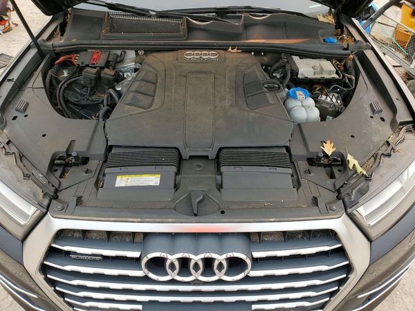 2017 AUDI Q7 quattro Prestige