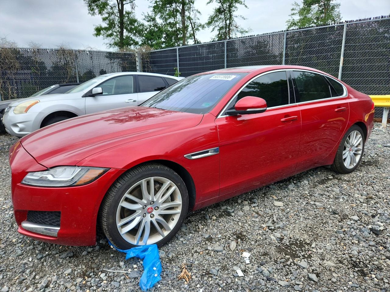2017 JAGUAR XF