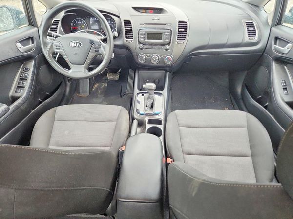 2017 KIA FORTE LX Base