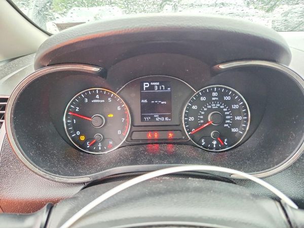2017 KIA FORTE LX Base