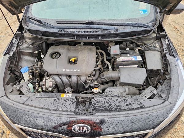 2017 KIA FORTE LX Base
