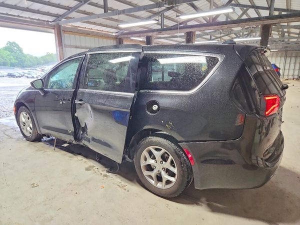 2019 CHRYSLER PACIFICA