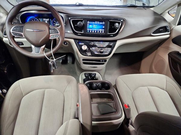 2019 CHRYSLER PACIFICA