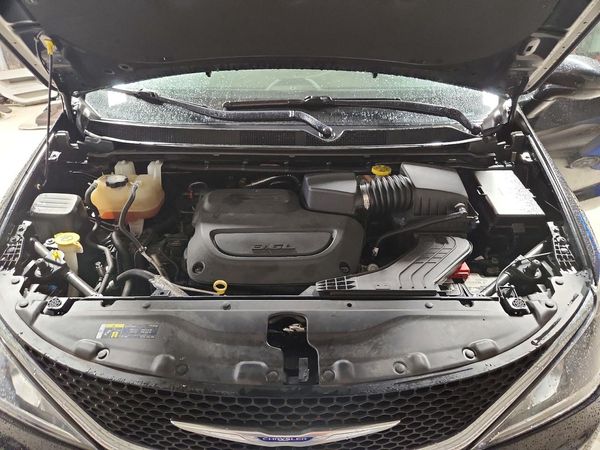 2019 CHRYSLER PACIFICA