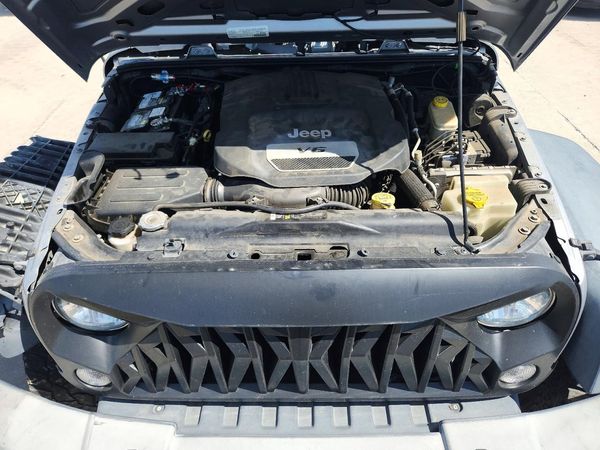 2017 JEEP WRANGLER UNLIMITED SPORT 4X4