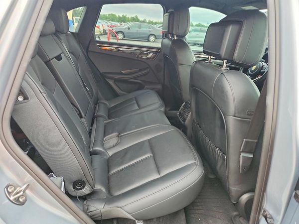 2019 PORSCHE MACAN S