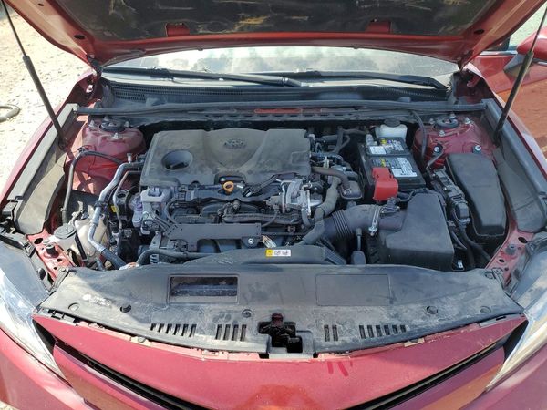 2019 TOYOTA CAMRY L/LE/SE/XLE — Engine bay