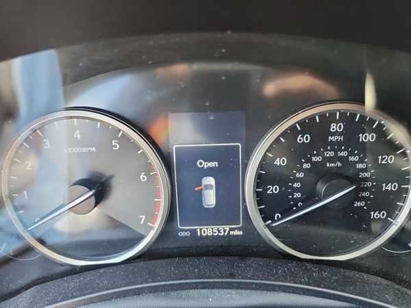 2015 LEXUS NX 200t Luxury