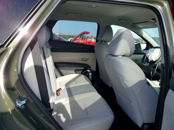 2026 HYUNDAI TUCSON SEL, SEL Plus