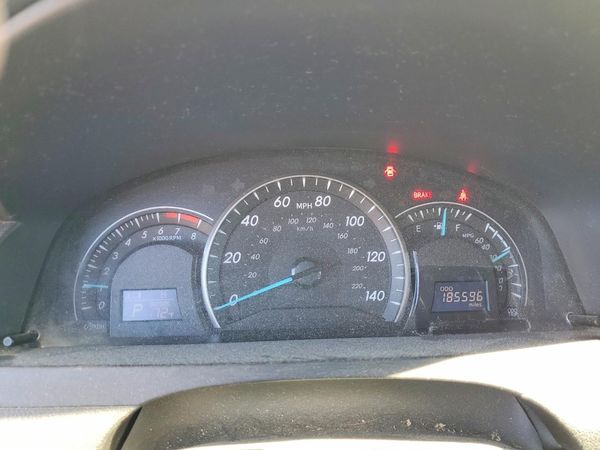 2012 TOYOTA CAMRY