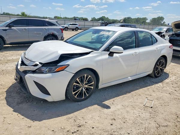 2020 TOYOTA CAMRY
