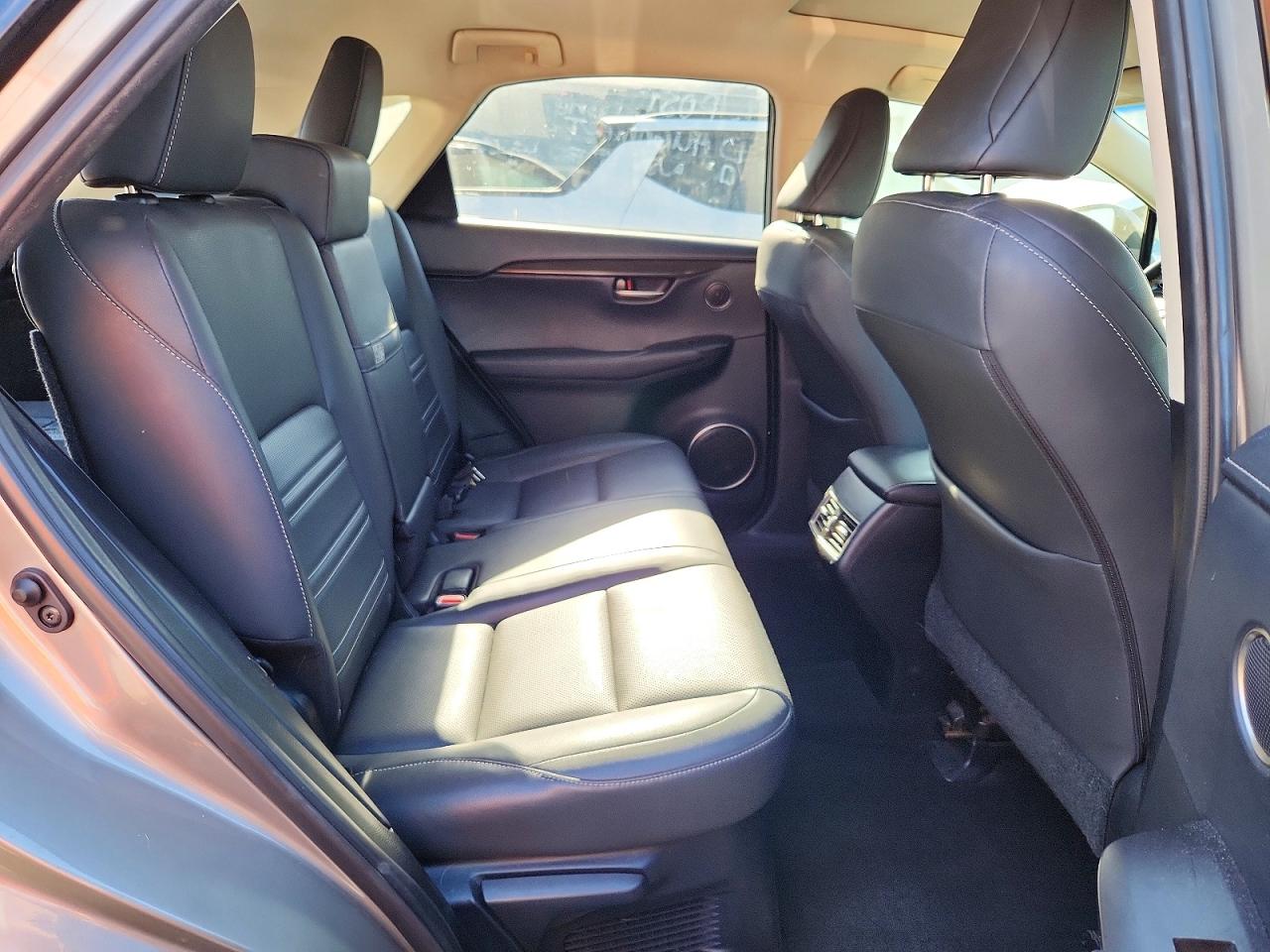 2016 LEXUS NX 200T 200t Luxury