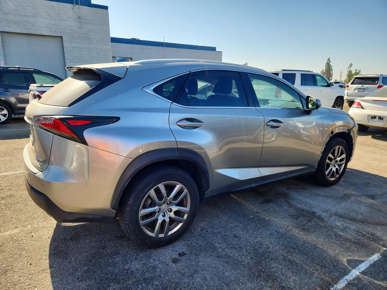 2016 LEXUS NX 200T 200t Luxury