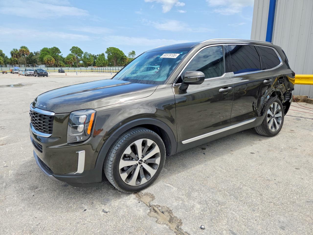 2022 KIA TELLURIDE EX