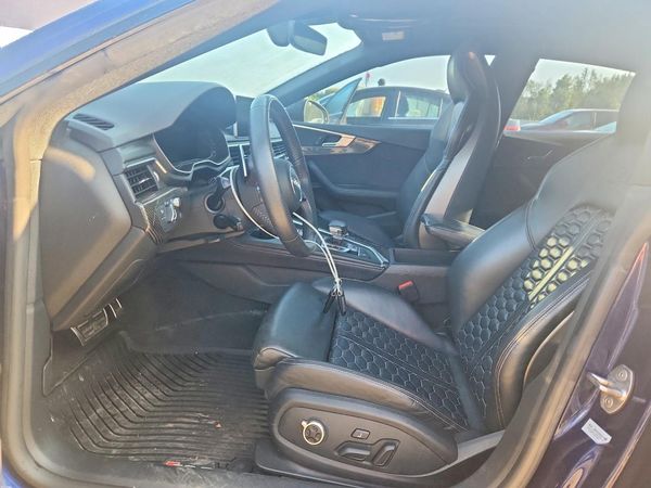 2019 AUDI RS5 quattro