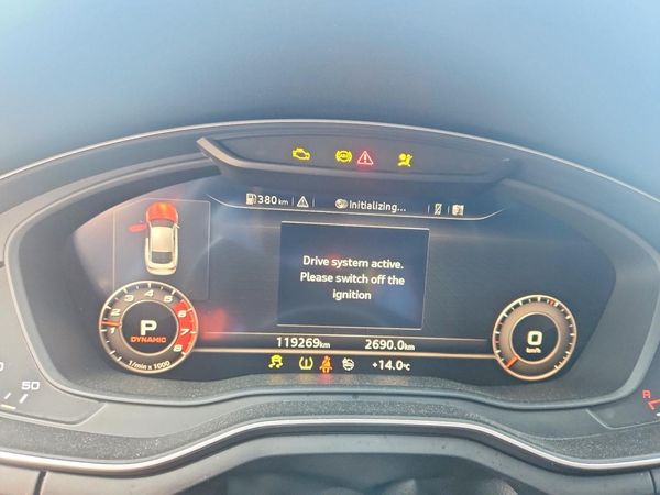 2019 AUDI RS5 quattro
