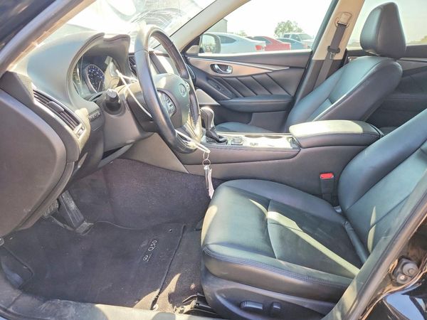 2017 INFINITI Q50