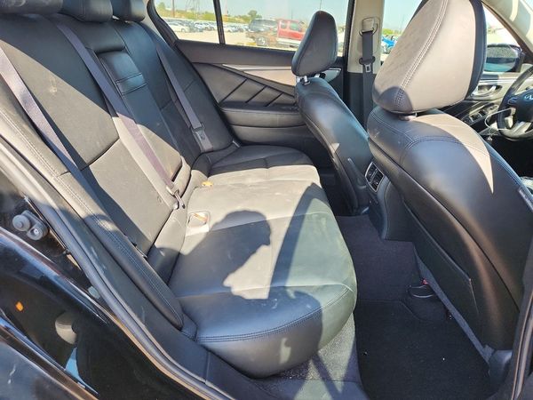 2017 INFINITI Q50