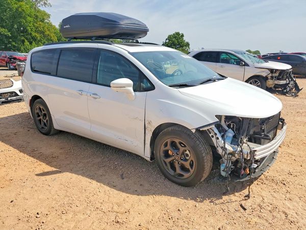 2021 CHRYSLER PACIFICA