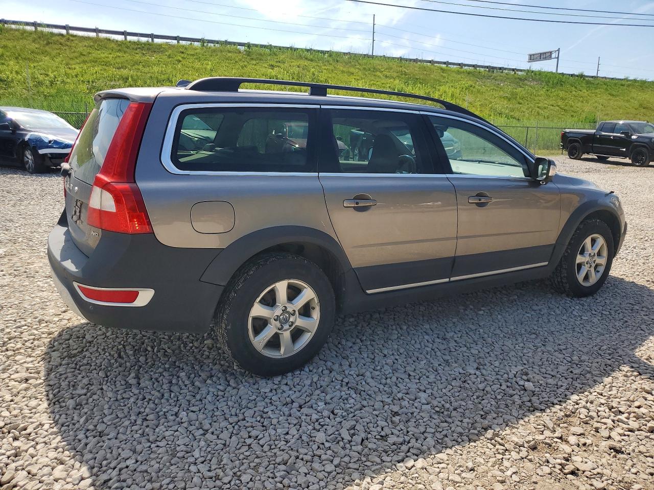 2011 VOLVO XC70