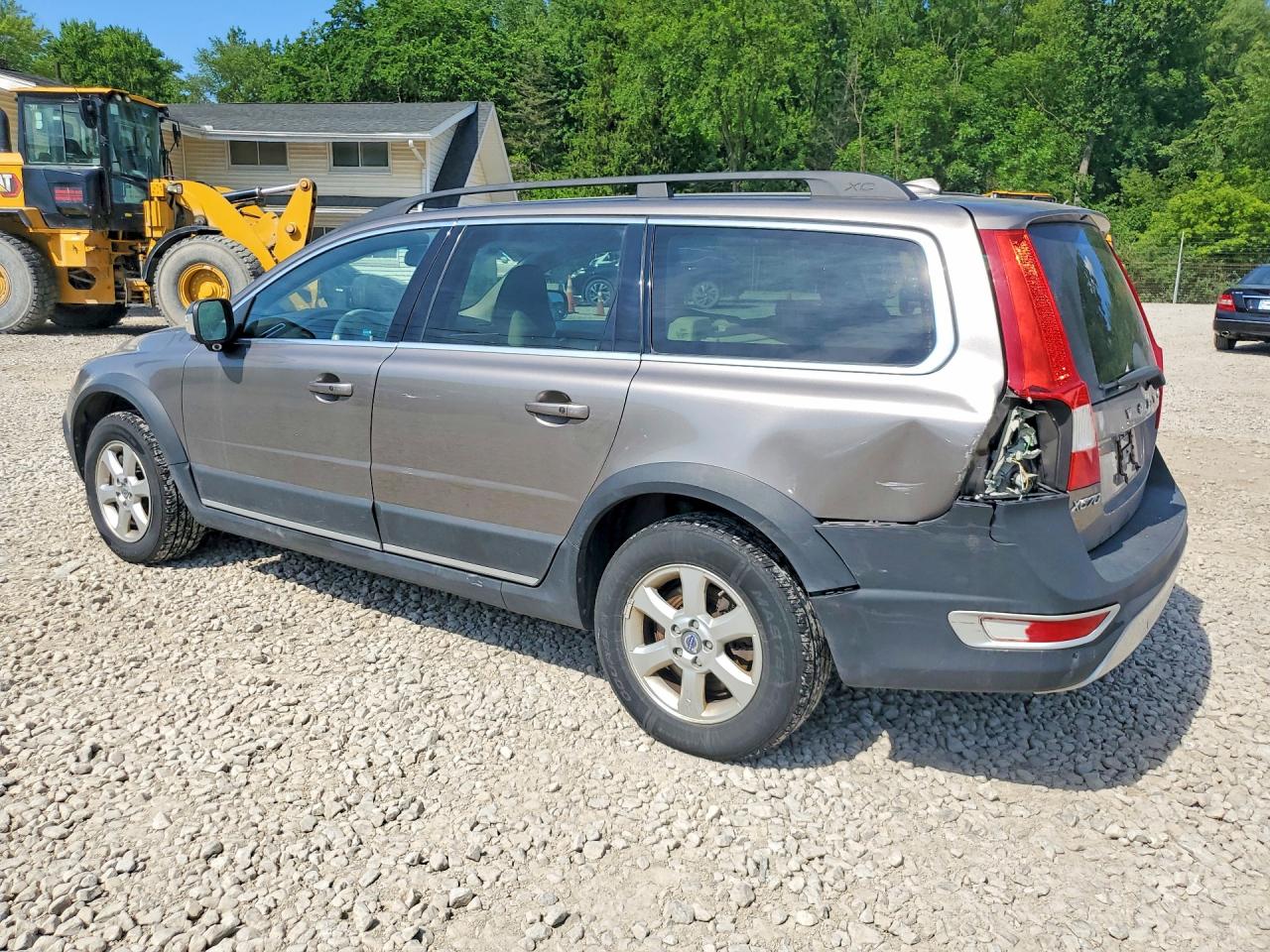 2011 VOLVO XC70