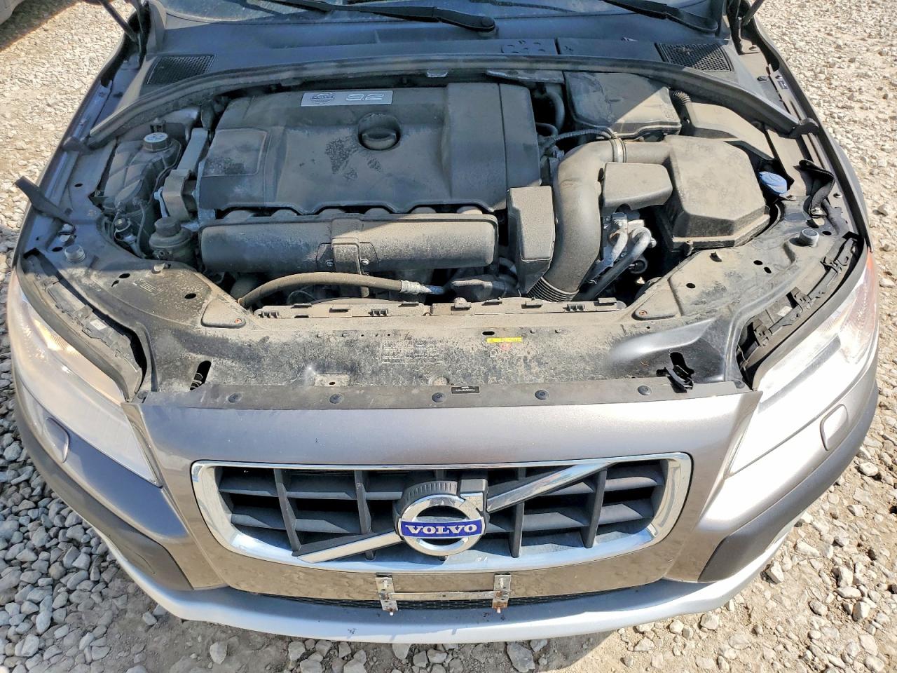 2011 VOLVO XC70