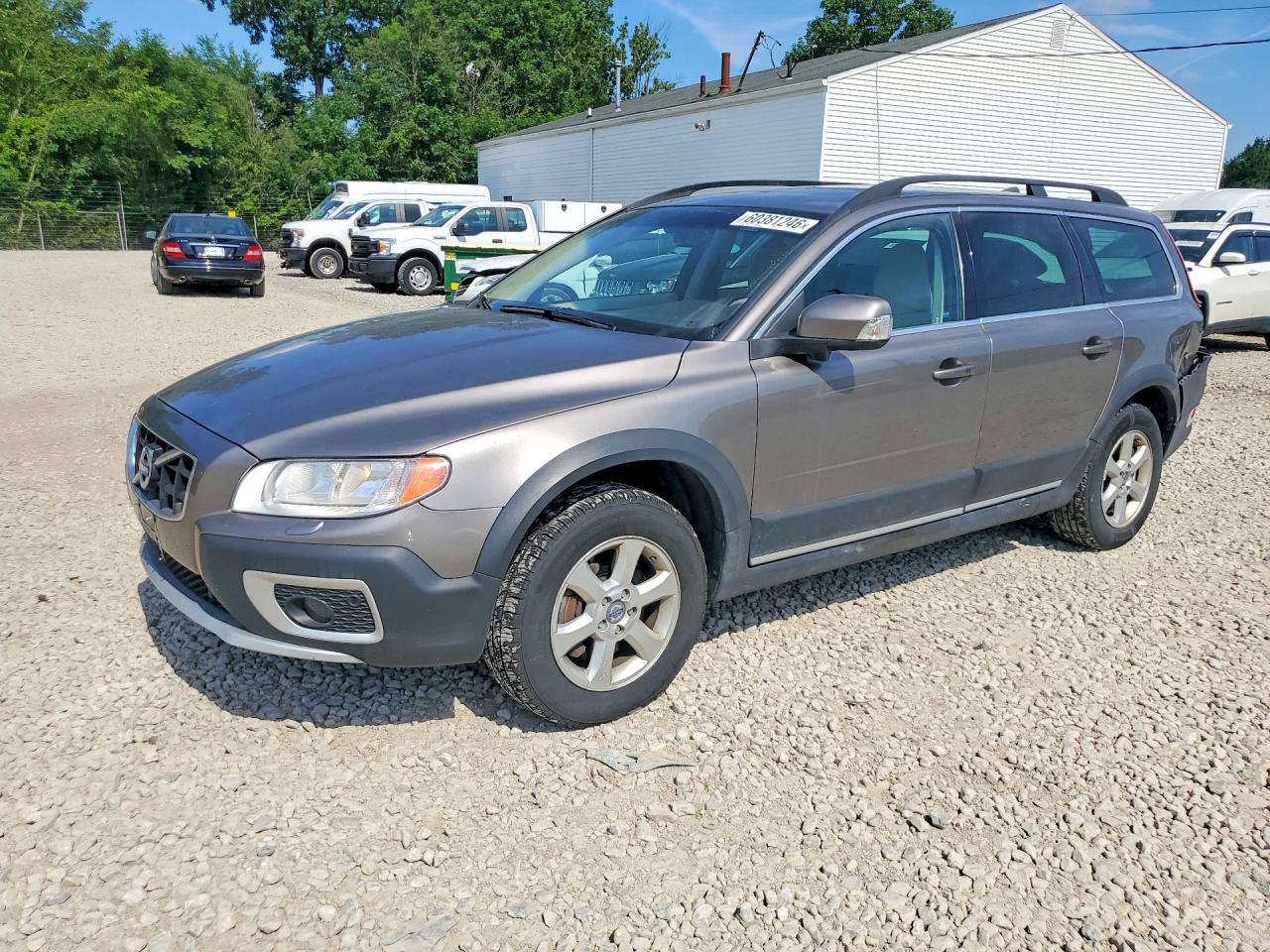 2011 VOLVO XC70