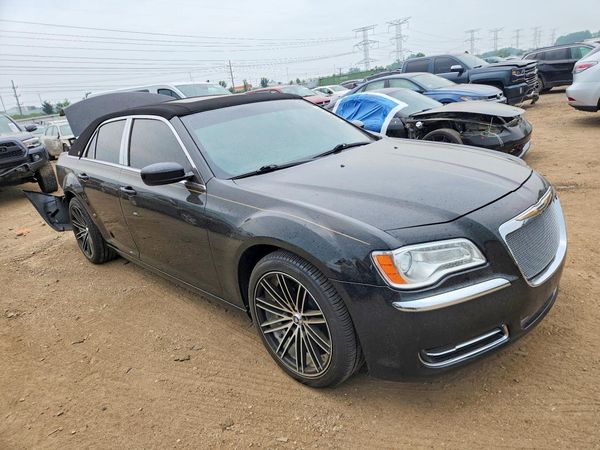 2014 CHRYSLER 300