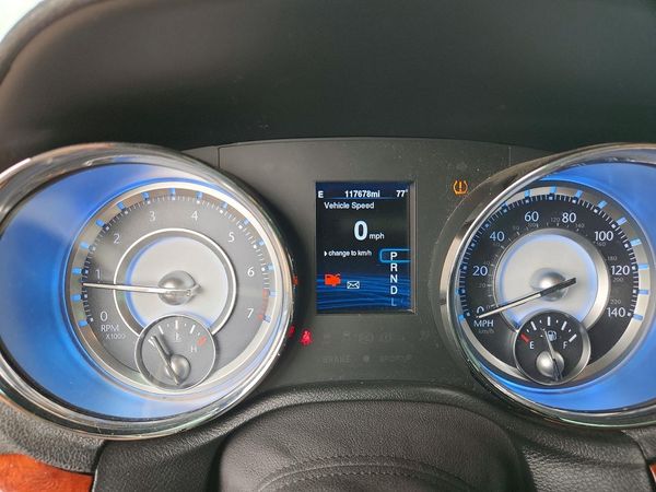 2014 CHRYSLER 300