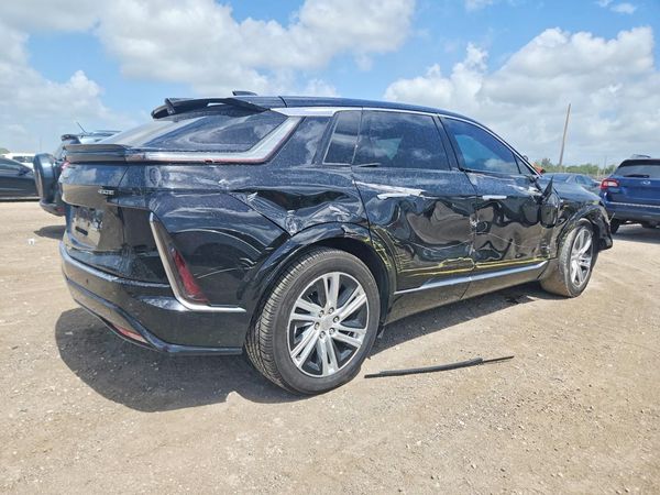 2024 CADILLAC LYRIQ Tech-1