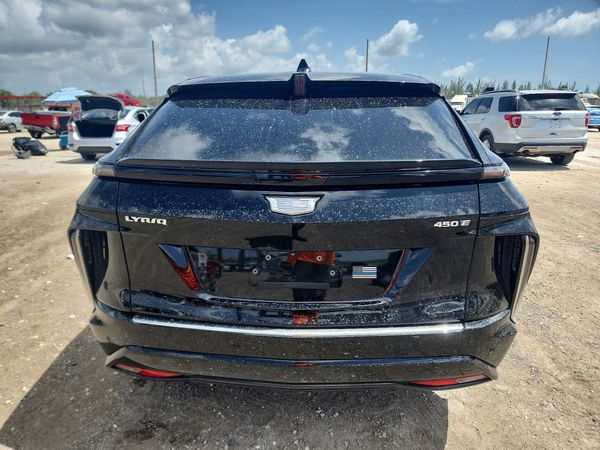 2024 CADILLAC LYRIQ Tech-1