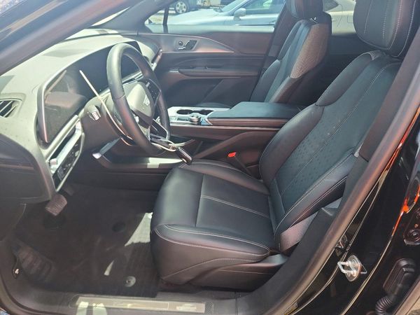 2024 CADILLAC LYRIQ Tech-1