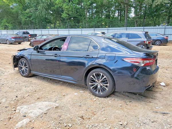 2019 TOYOTA CAMRY