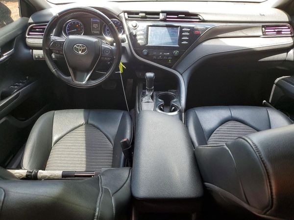 2019 TOYOTA CAMRY
