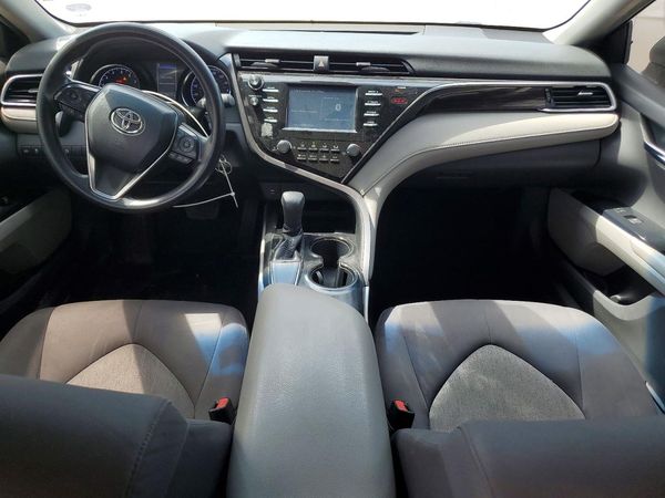 2018 TOYOTA CAMRY