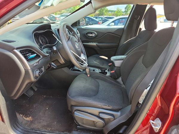 2019 JEEP CHEROKEE LATITUDE FWD