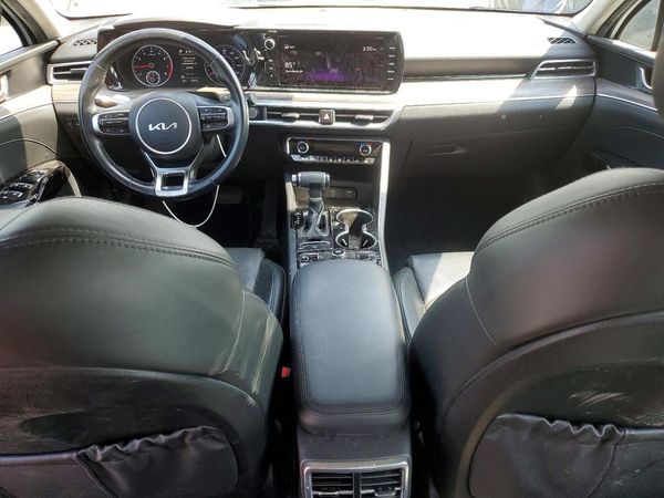 2022 KIA K5 EX