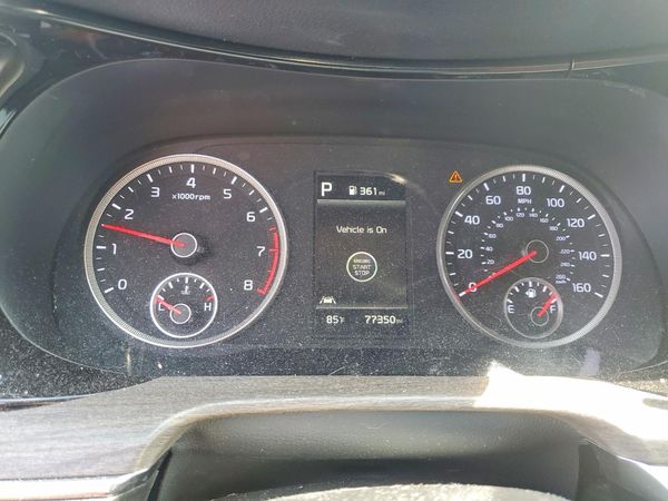 2022 KIA K5 EX