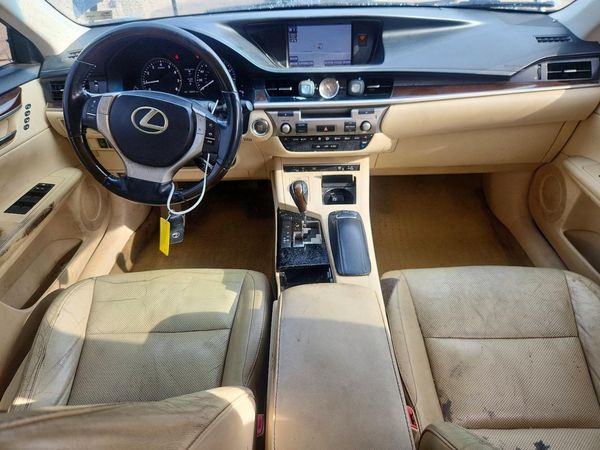 2013 LEXUS ES 350