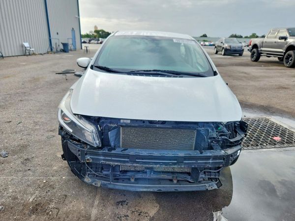 2017 KIA FORTE LX Popular, S