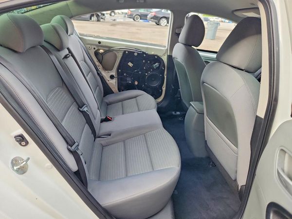 2017 KIA FORTE LX Popular, S