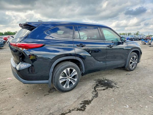 2020 TOYOTA HIGHLANDER XLE Nav