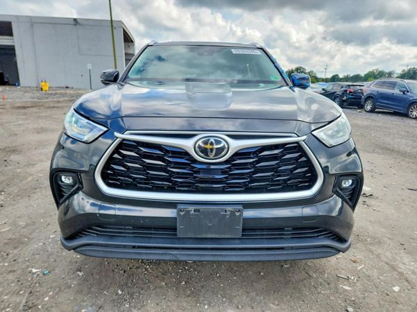 2020 TOYOTA HIGHLANDER XLE Nav