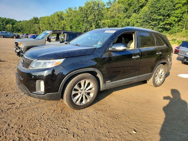 2014 KIA SORENTO