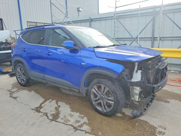 2021 KIA SELTOS S