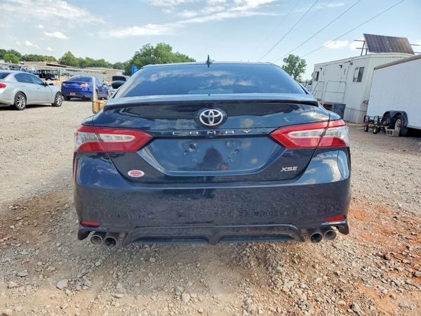 2019 TOYOTA CAMRY XSE — DIRR