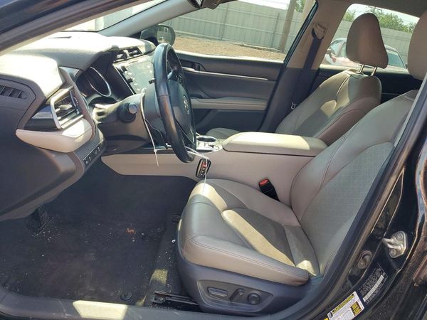 2019 TOYOTA CAMRY XSE — DENT